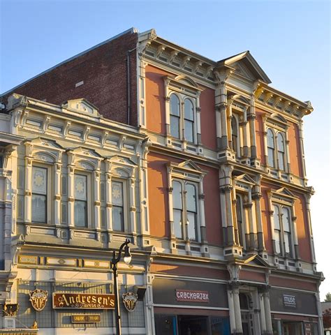 Petaluma Historic Downtown | Wedge Roofing