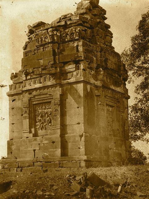 General view of the Dashavatara Temple, Deogarh, Jhansi District ...