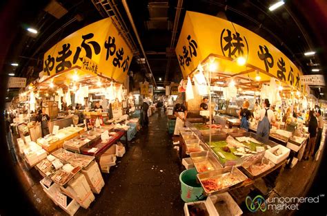 Tsukiji Fish Market in Tokyo, Japan