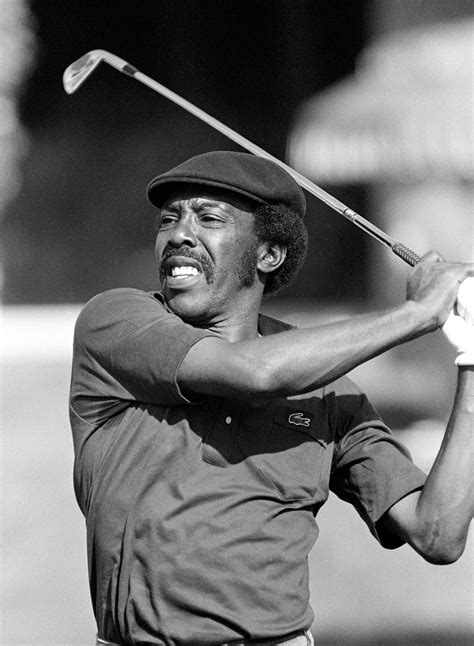 Calvin Peete, the most successful black golfer before Tiger Woods, dies ...