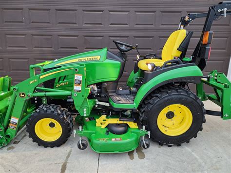 2019 John Deere 2025R Sub Compact Tractor & Attachments Package ...