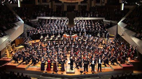 Mahler: Symphony No. 8 / Rattle · Berliner Philharmoniker - YouTube