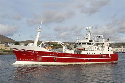 Boat of the Week: Menhaden S 135 | Fishing News