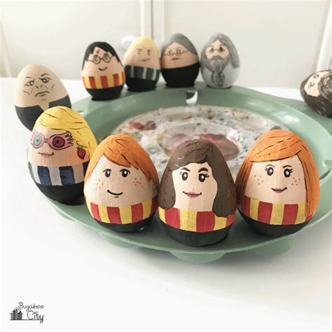 Harry-Potter-decorated-Easter-Eggs Emoji Easter Eggs, Easter Eggs In ...