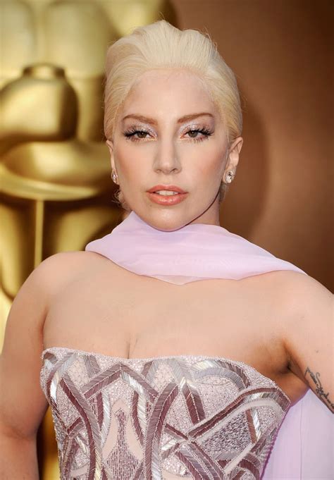 Lady Gaga at the Oscars 2014 | POPSUGAR Celebrity Photo 3