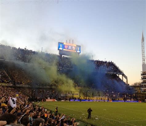 Boca Juniors vs River Plate: Why is the Superclasico so Popular ...