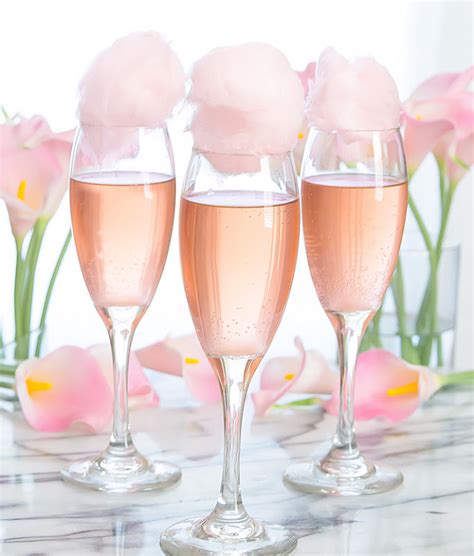 Cotton Candy Champagne Cocktails - Kirbie's Cravings