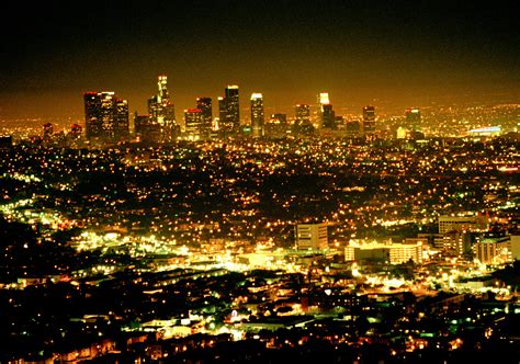 Los Angeles Skyline Wallpaper - WallpaperSafari