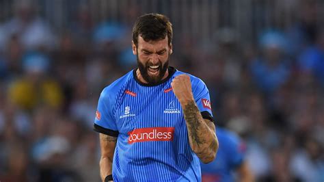 Former England bowler Reece Topley signs white-ball deal with Surrey