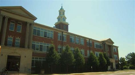 Lindenhurst School District could lay off 100 special ed aides - Newsday