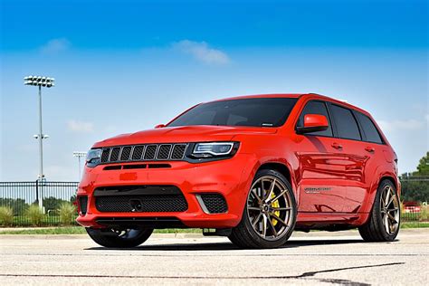 Jeep Grand Cherokee SRT Trackhawk Red with Bronze Savini SV-F 4 ...