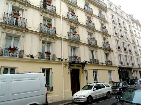 Grand Hotel des Balcons, Paris - Review by EuroCheapo