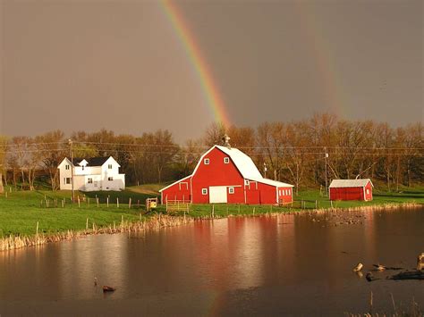 17 Farms at the End of the Rainbow