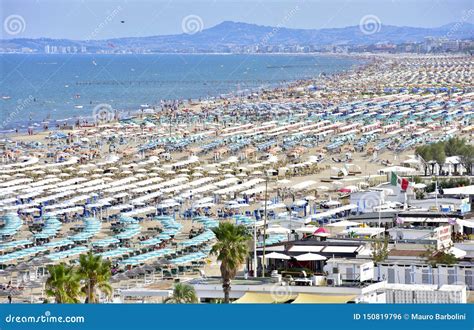 Spiaggia Di Rimini Con Ombrelloni Royalty-Free Stock Image ...