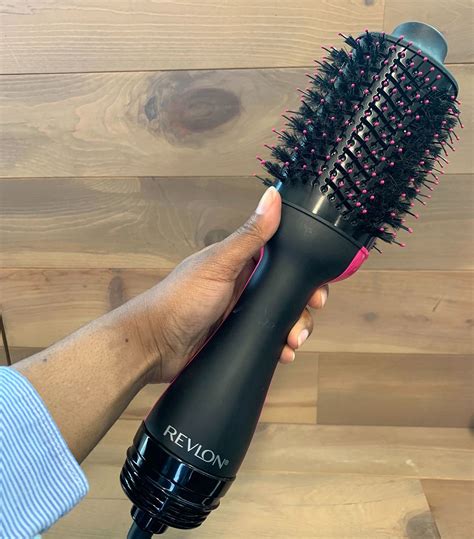 An Honest Review of Revlon's Blow-Dryer Brush | Who What Wear