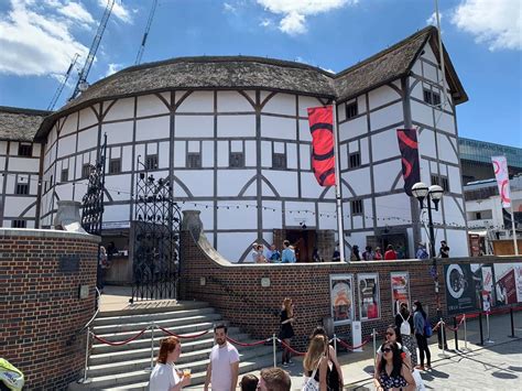 The Globe Theatre, London Arts - e-architect