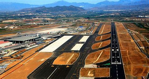 History of Malaga Airport (II) - Present and Future