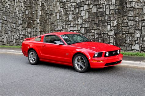 2005 Ford Mustang GT | Motorcar Studio