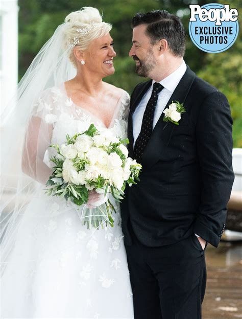 Anne Burrell's Wedding Photos: See All the Details from Her 'Fairytale ...