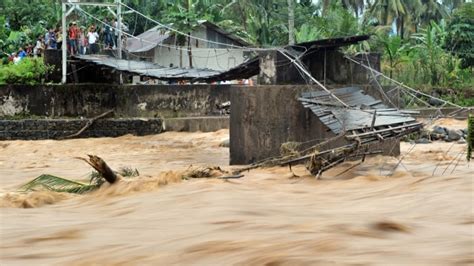 5 Banjir Bandang Terparah yang Terjadi di Indonesia | kumparan.com