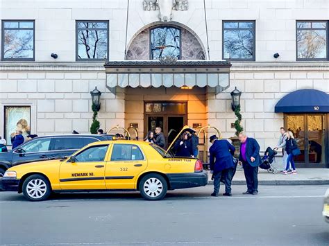 A Grande Dame Gets a Makeover: A Review of The Ritz-Carlton New York ...