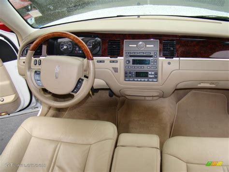 2011 Lincoln Town Car Signature Limited Light Camel Dashboard Photo ...