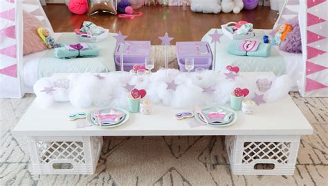 Girls' Night Slumber Party Ideas | Fun365