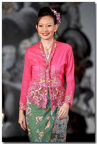 Budaya Melayu: Kebaya