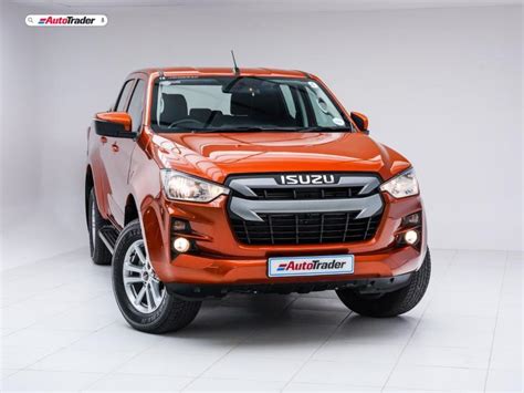 Isuzu D-Max 1.9TD double cab LS auto (2022) review - Expert Isuzu D-Max ...