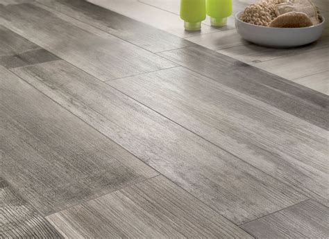 10+ Gray Tile That Looks Like Wood - DECOOMO