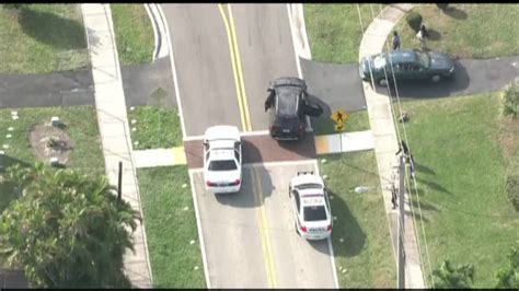 Video: Three men arrested after police car chase in Florida home