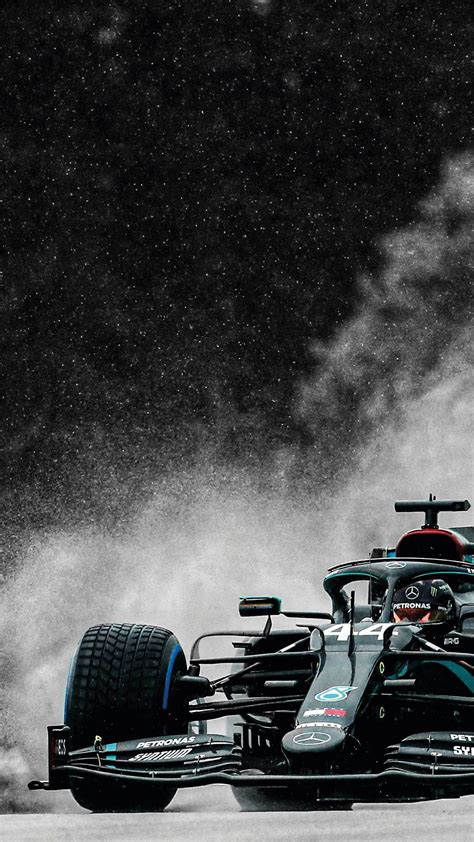 Mercedes-AMG F1 on Twitter | Mercedes wallpaper, Formula 1 car racing ...