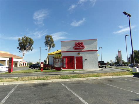 Flickriver: Photoset 'Wienerschnitzel Locations' by Coolcat4333