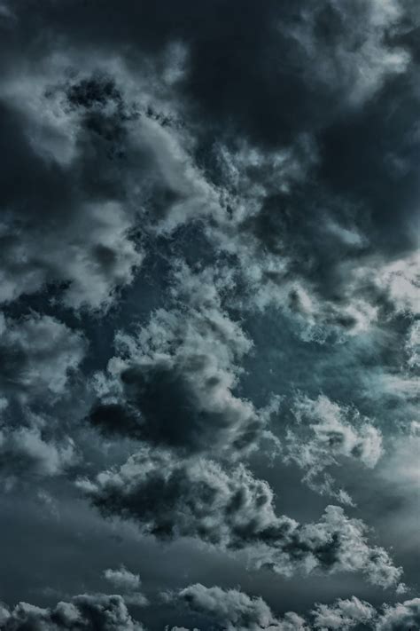 dark cloudy sky photo – Free Cloud Image on Unsplash | Clouds, Sky ...