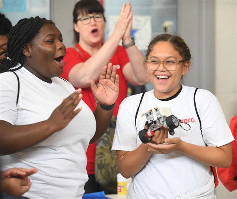 In Photos: Robotics competition concludes STEM Camp in Stamford