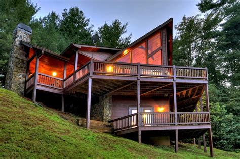 Mountain High Lodge in Blue Ridge - North GA Cabin Rental