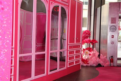 fashionably petite: Barbie: The Dream Closet at Lincoln Center