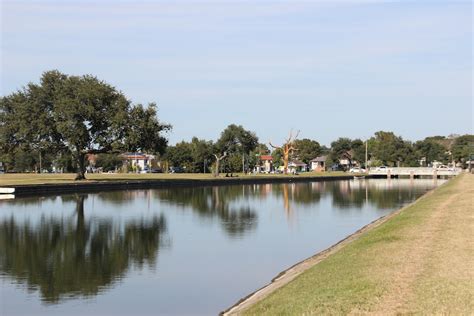 Bayou St. John New Orleans Neighborhood - Crescent City Living