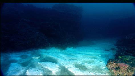 Lakes... 650ft Beneath the Waves!, page 1