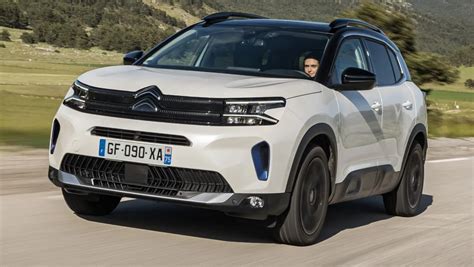 2023 Citroen C5 Aircross Review - Automotive Daily