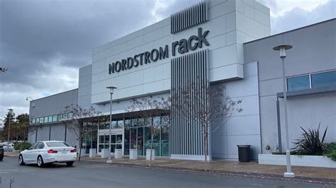 Five Nordstrom Rack stores to open in California, US by 2025