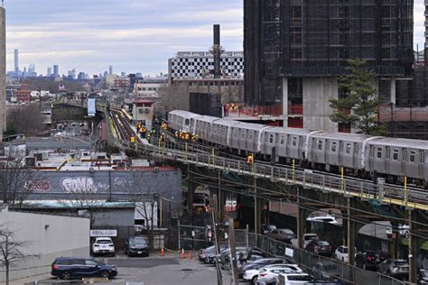 NYC train jumps track, sparking commuter chaos just days after last ...