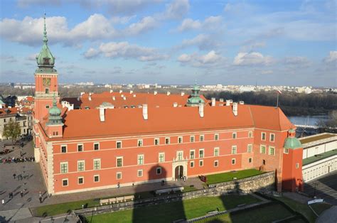 Royal Castle Warsaw - Reconstruction - Poland Tourist Information