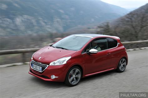 DRIVEN: New Peugeot 208 GTi in the South of France Peugeot_208_GTi ...