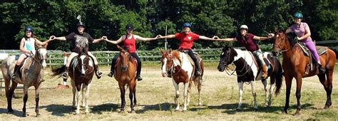 Horse Riding at Stowe farm, lesson, trails, horsemanship camp