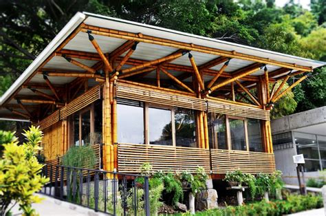 A bamboo house idea and design | Bamboo house design, Bamboo house ...