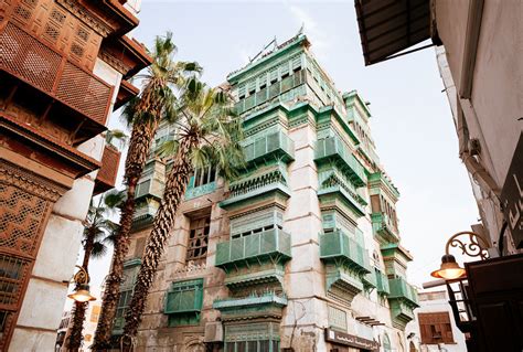 Atharna | Jeddah’s Historical Al Balad Neighbourhood in 2021 | Jeddah ...