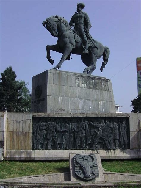 The statue of Mihai Viteazu - Cluj-Napoca