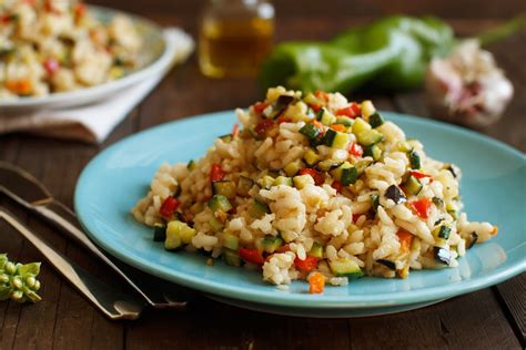 Risotto alle verdure: il primo piatto leggero e colorato