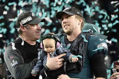 Doug Pederson praises selfless attitude of Nick Foles, Eagles in Super ...